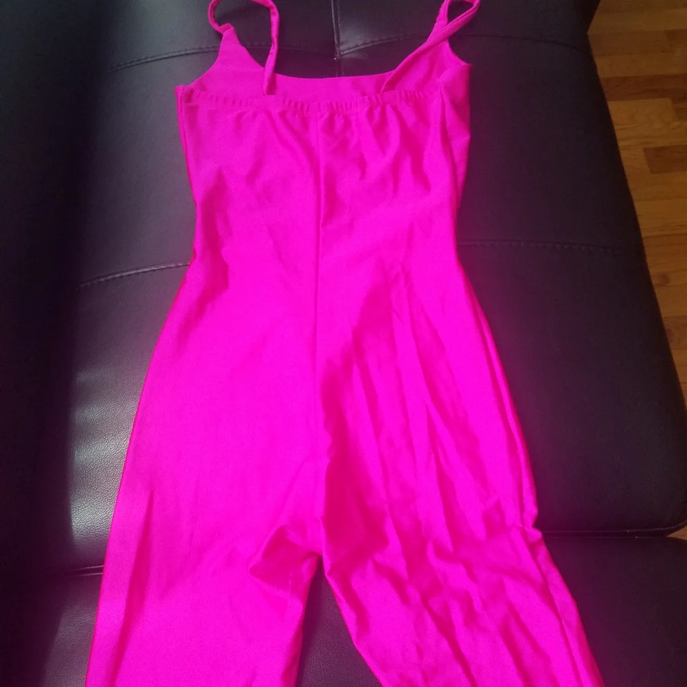 Women pink Jumpsuit Fashion Nova size  Medium preowned - Picture 4 of 5